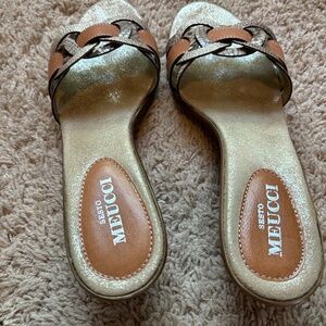 Like New Size 9.5 Sesto Meucci Beige Print Wedges
